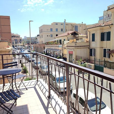 Sunnyhome- Ostia Lido Vista Mare 2 Bagni ภายนอก รูปภาพ