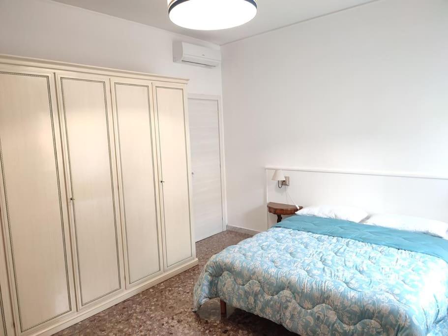 Sunnyhome- Ostia Lido Vista Mare 2 Bagni ภายนอก รูปภาพ